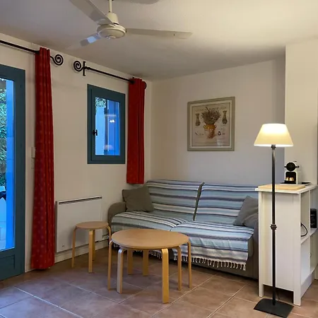 Mazet - Domaine De La Pinede Pramousquier -